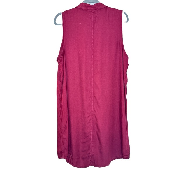 SO Burgundy Lace-Up Collared Sleeveless Dress - Picture 5 of 7